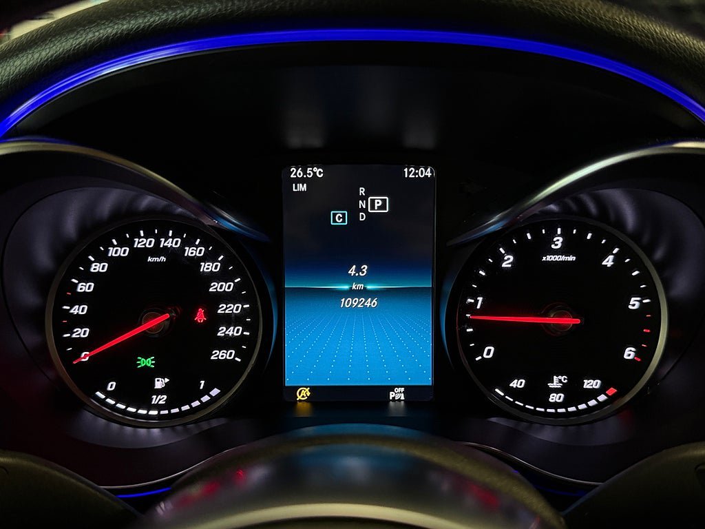 Vehicle Image 22