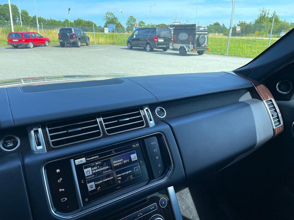Vehicle Image 17