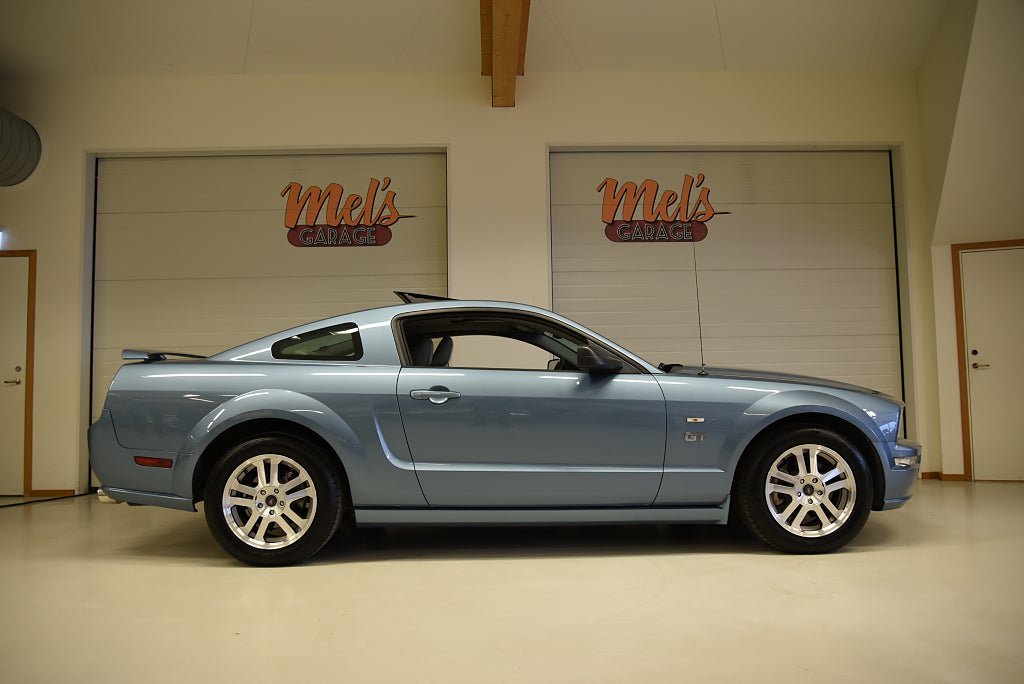 Vehicle Image 41