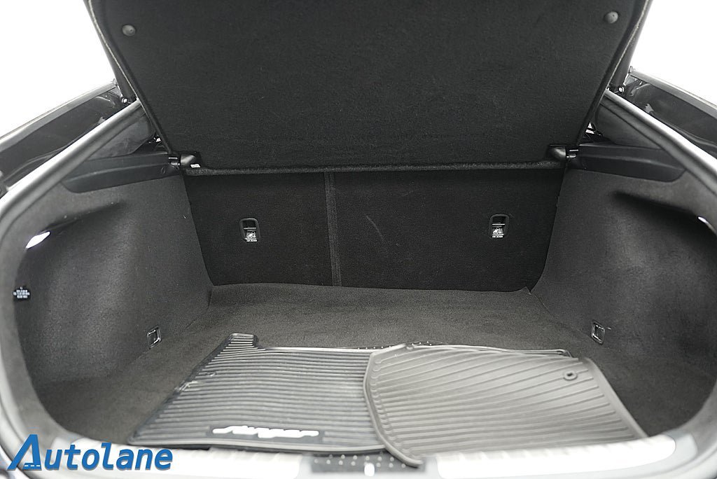 Vehicle Image 40