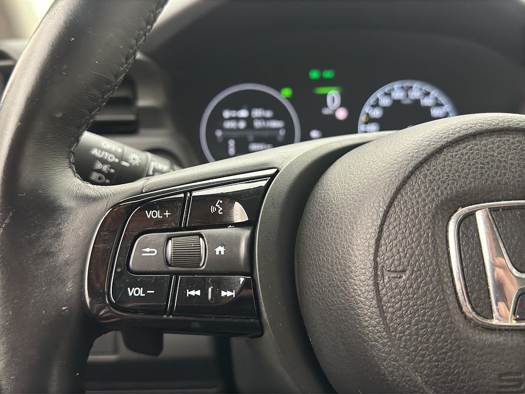 Vehicle Image 18
