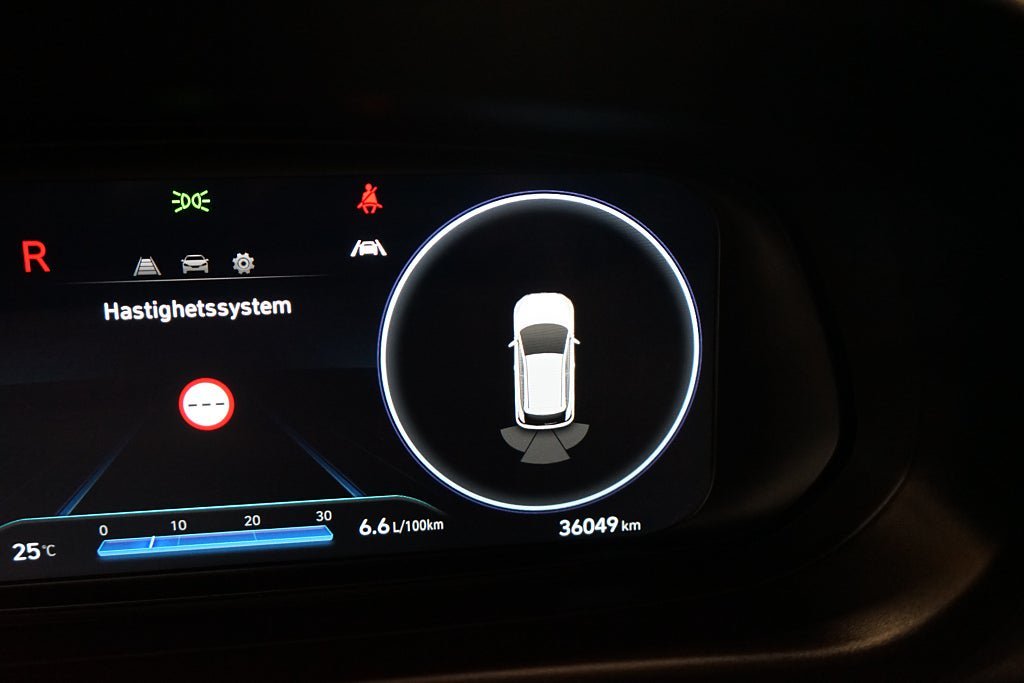 Vehicle Image 19