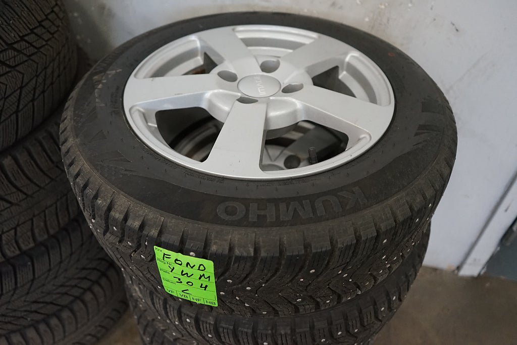 Vehicle Image 9