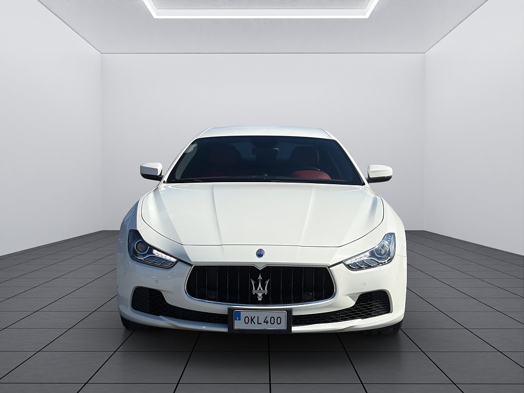 Vehicle Image 8