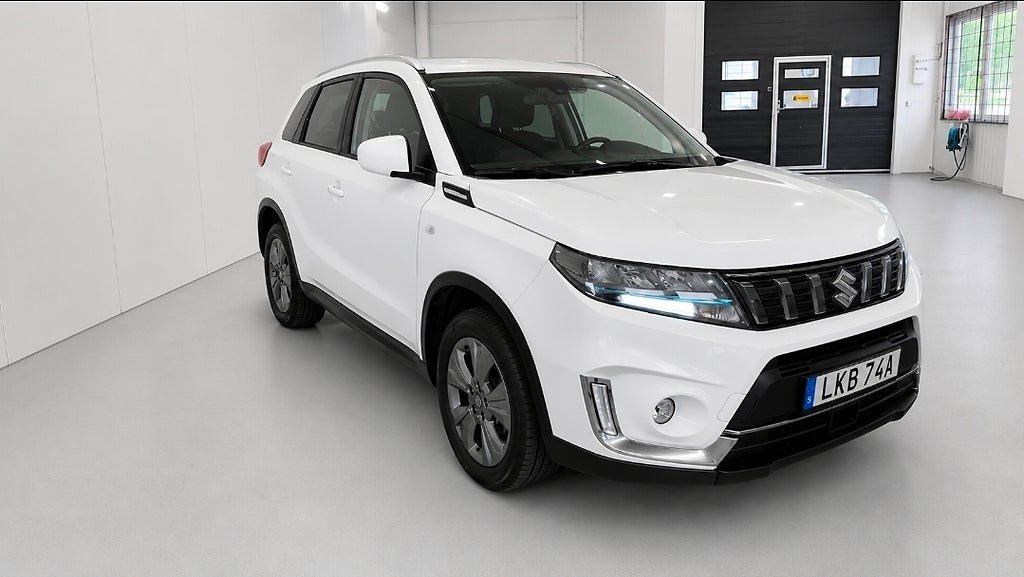 Vehicle Image 6