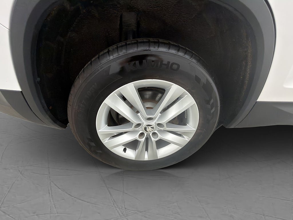Vehicle Image 31