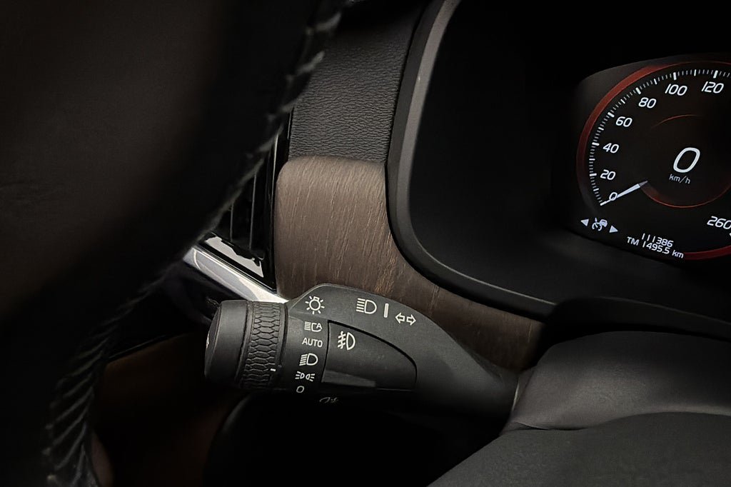 Vehicle Image 32