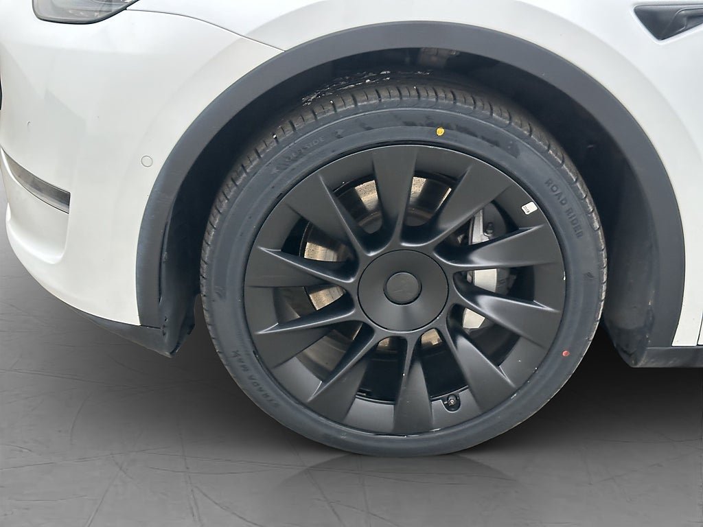 Vehicle Image 33