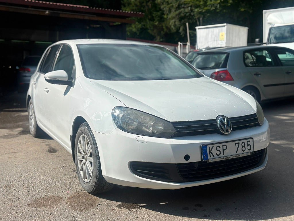 Vehicle Image 6