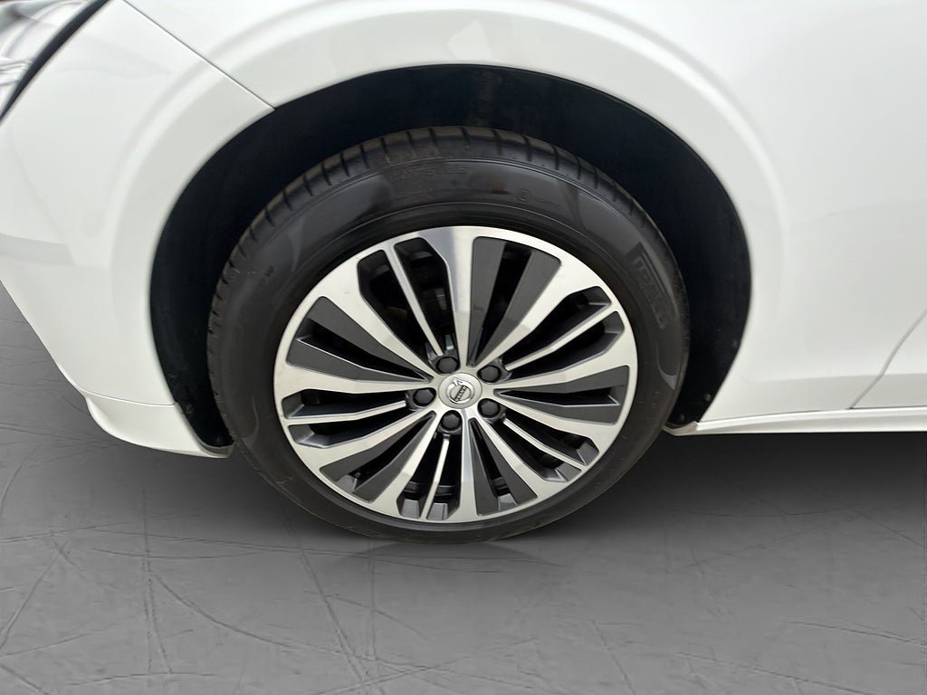 Vehicle Image 31