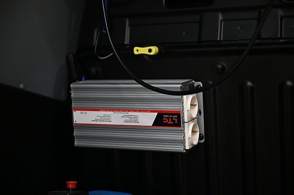 Vehicle Image 13