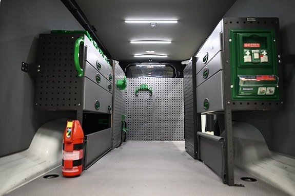 Vehicle Image 9