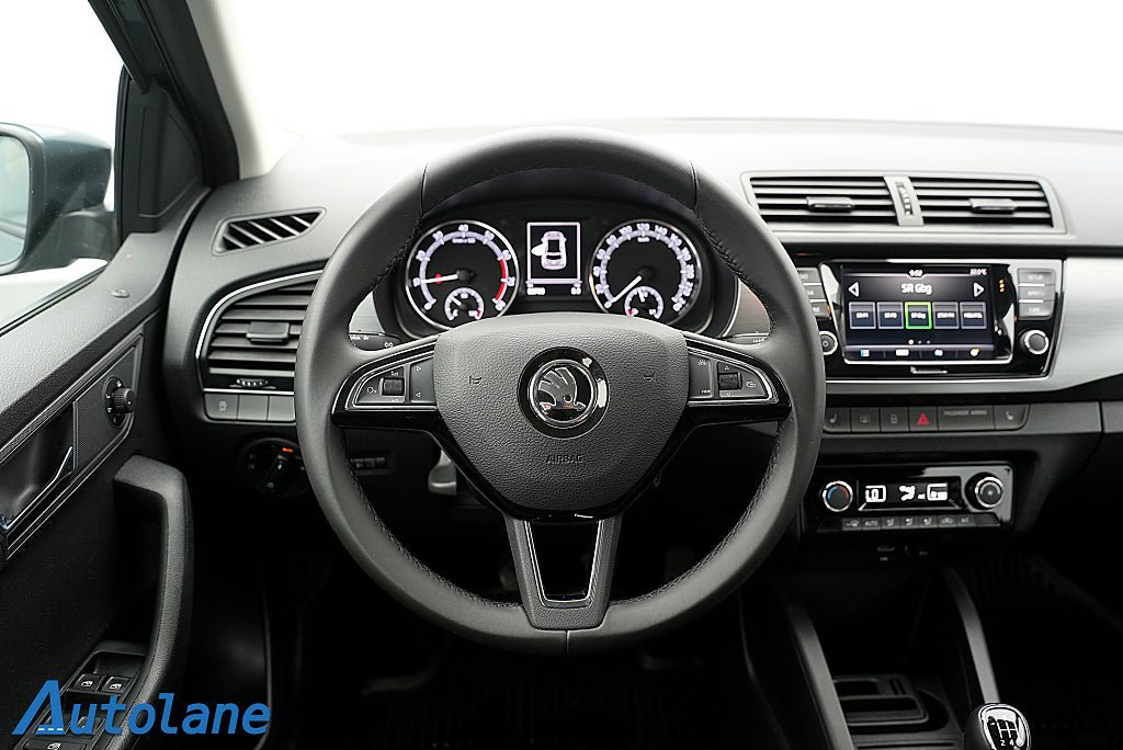 Vehicle Image 17