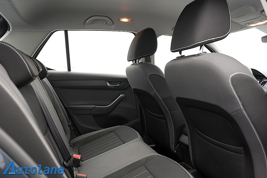 Vehicle Image 22