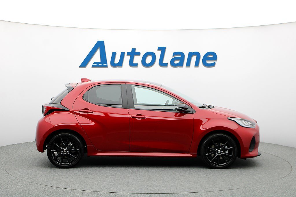 Vehicle Image 9