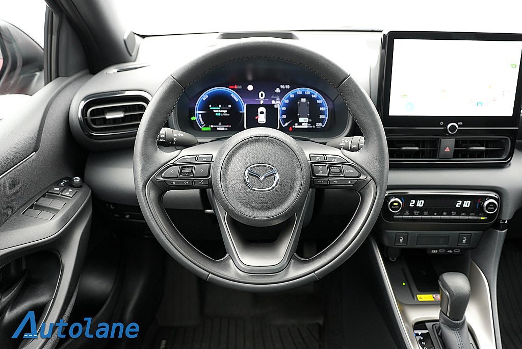 Vehicle Image 13
