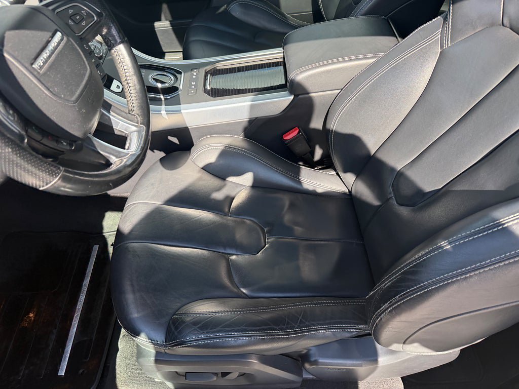 Vehicle Image 15