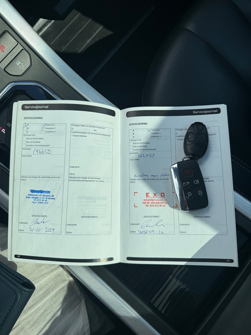 Vehicle Image 22