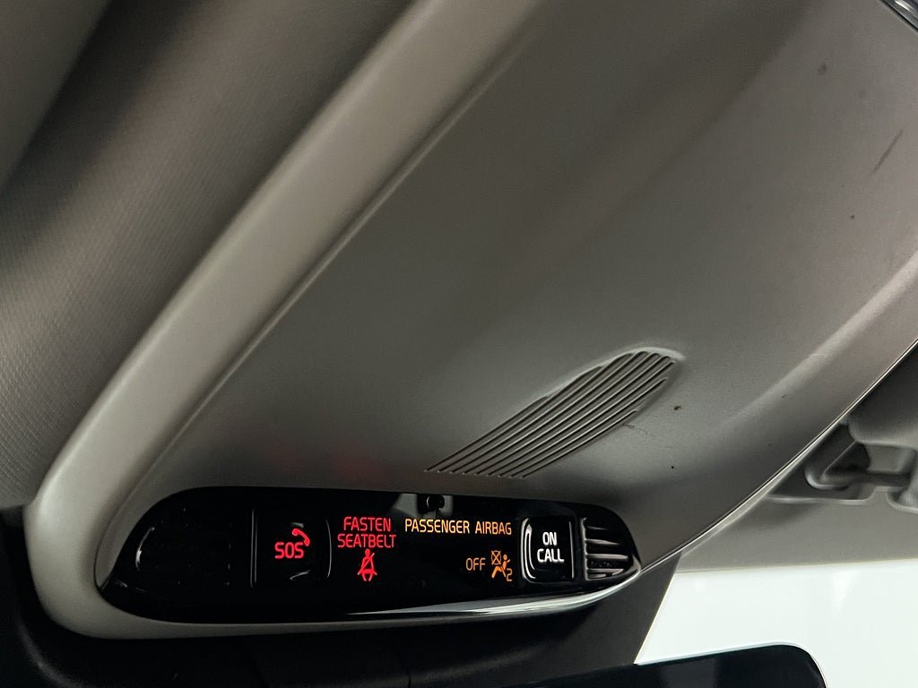 Vehicle Image 28