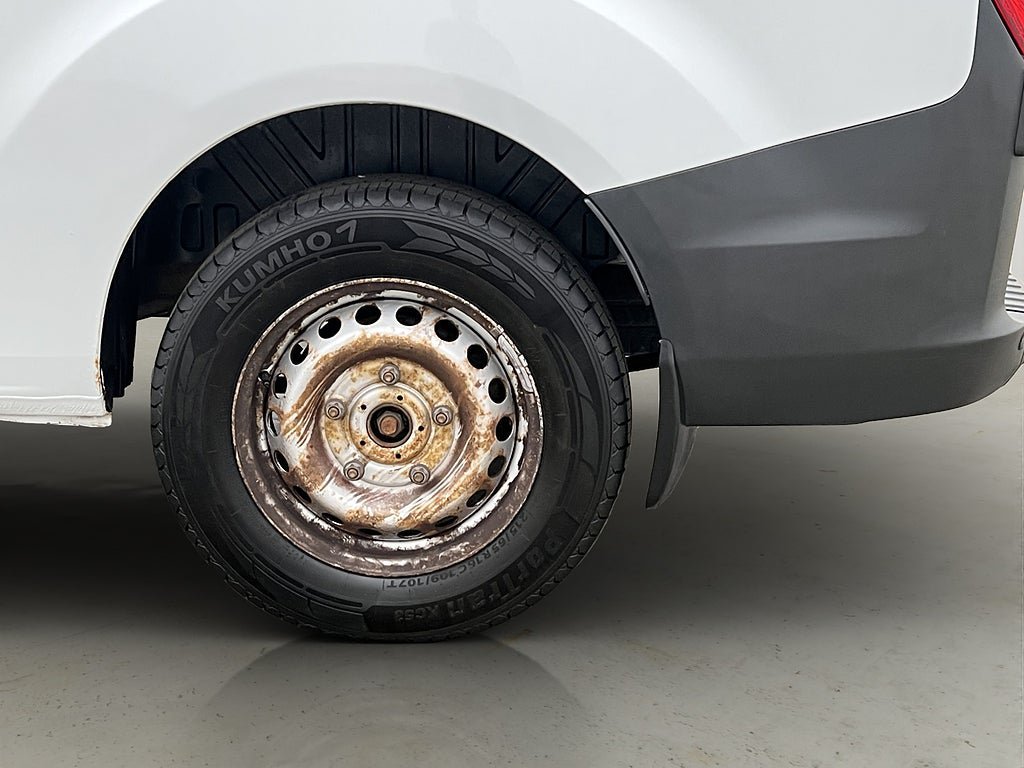 Vehicle Image 31