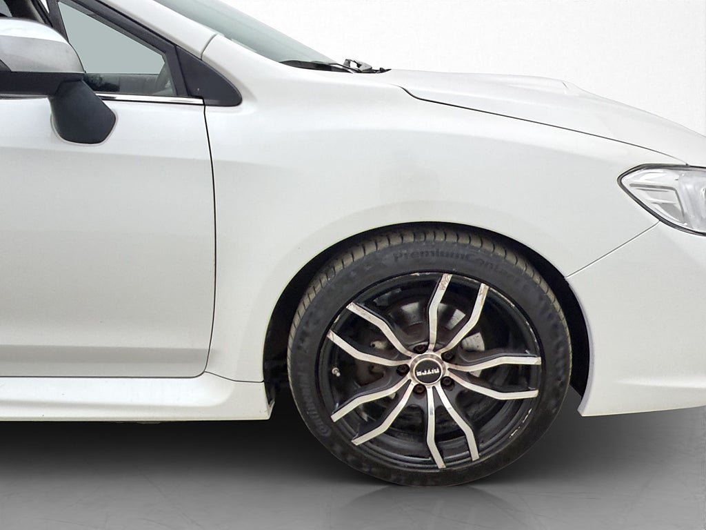 Vehicle Image 30