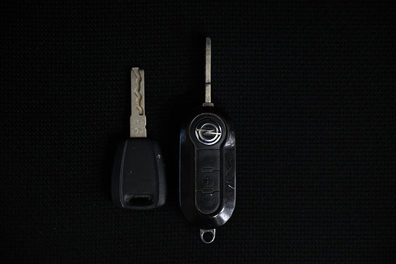 Vehicle Image 26