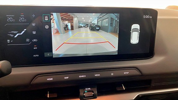 Vehicle Image 13