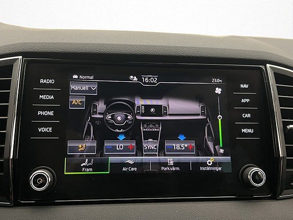Vehicle Image 18