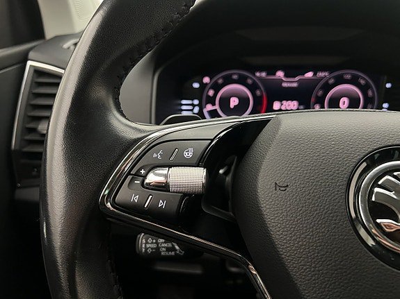 Vehicle Image 24