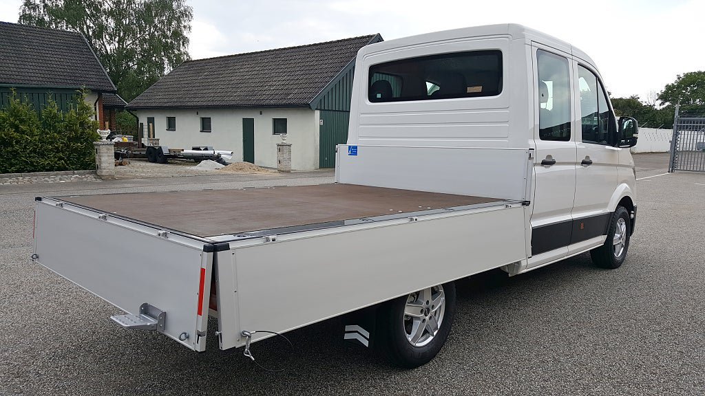 Vehicle Image 23