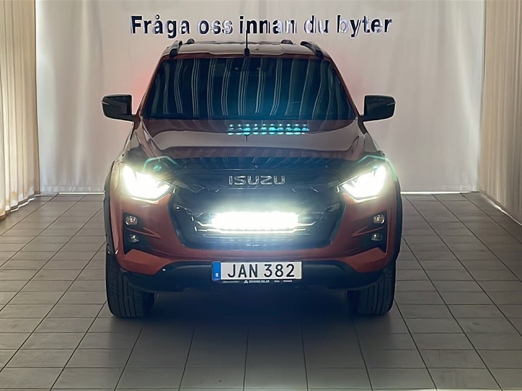 Vehicle Image 22