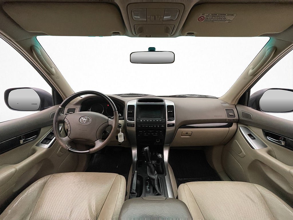 Vehicle Image 21