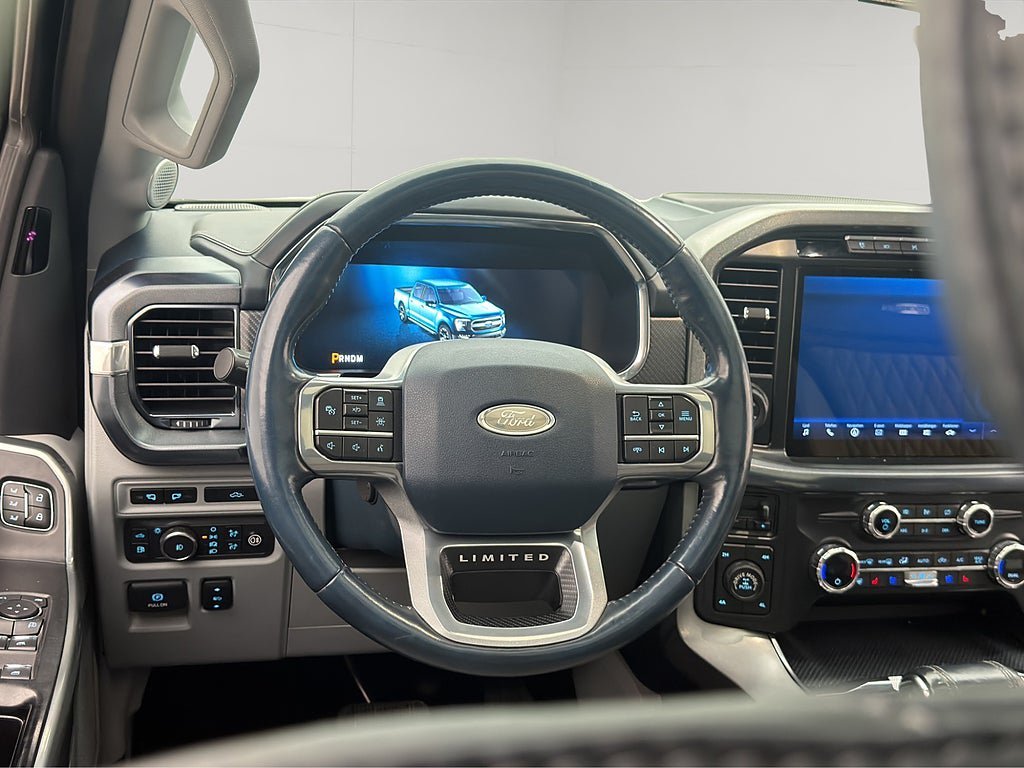 Vehicle Image 21