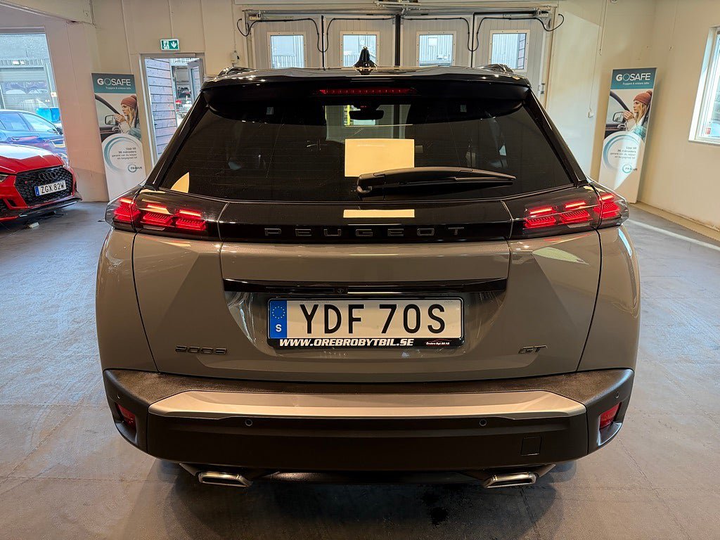 Vehicle Image 26