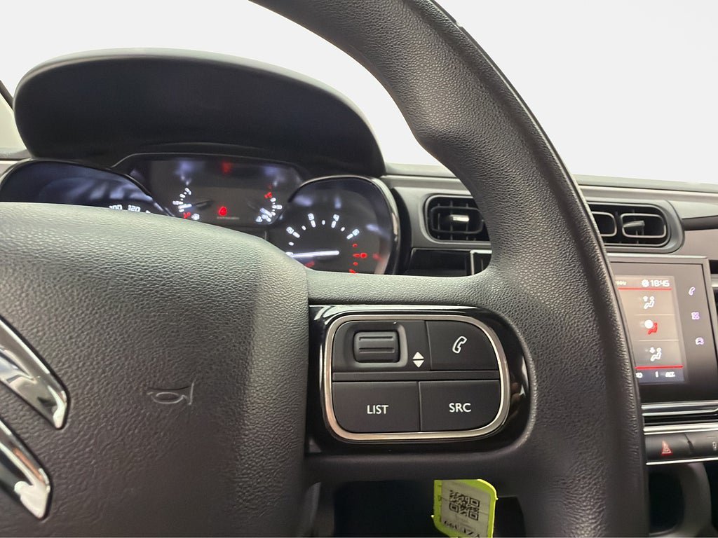 Vehicle Image 17