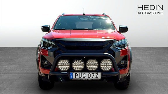 Vehicle Image 8