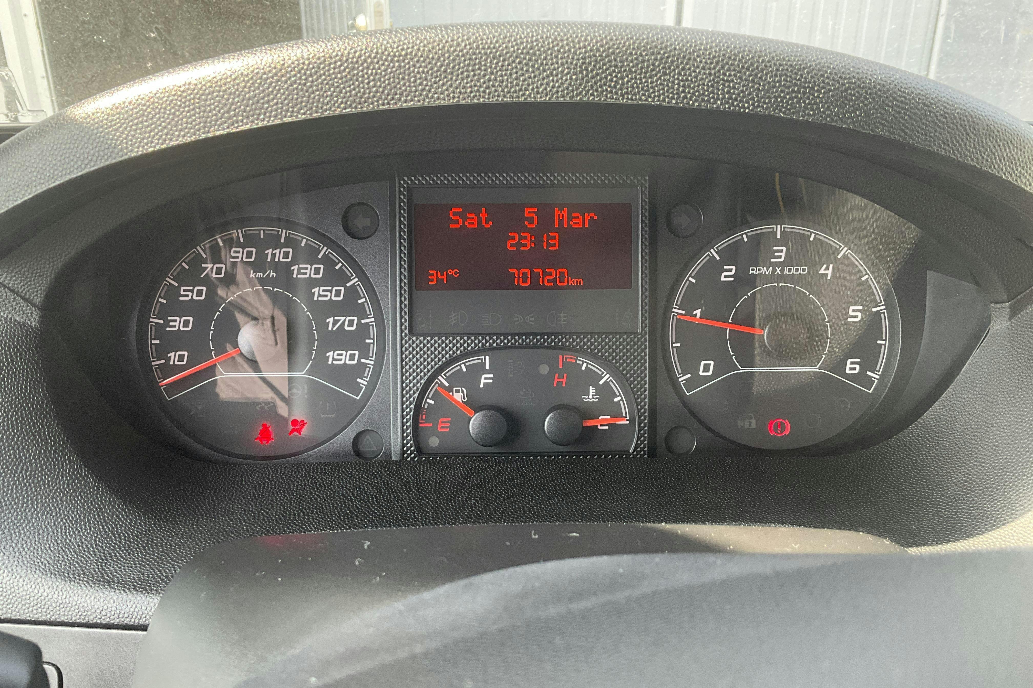 Vehicle Image 11