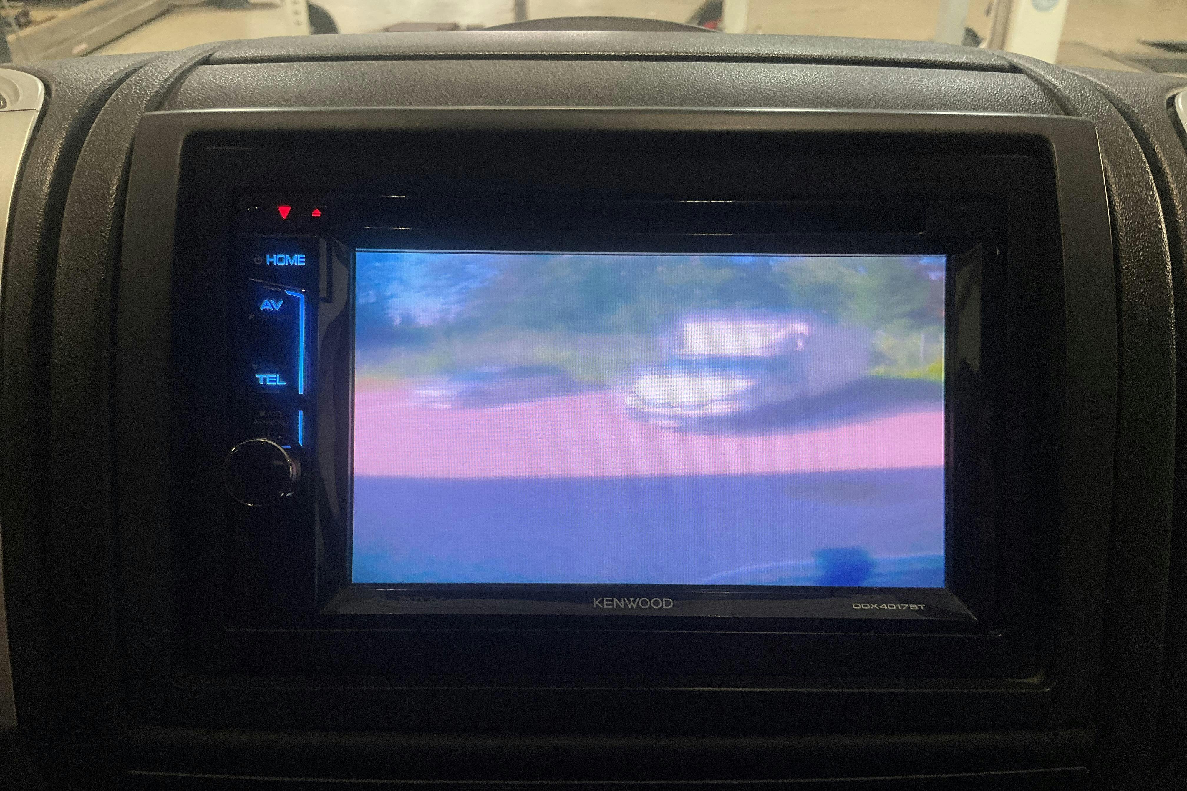 Vehicle Image 12