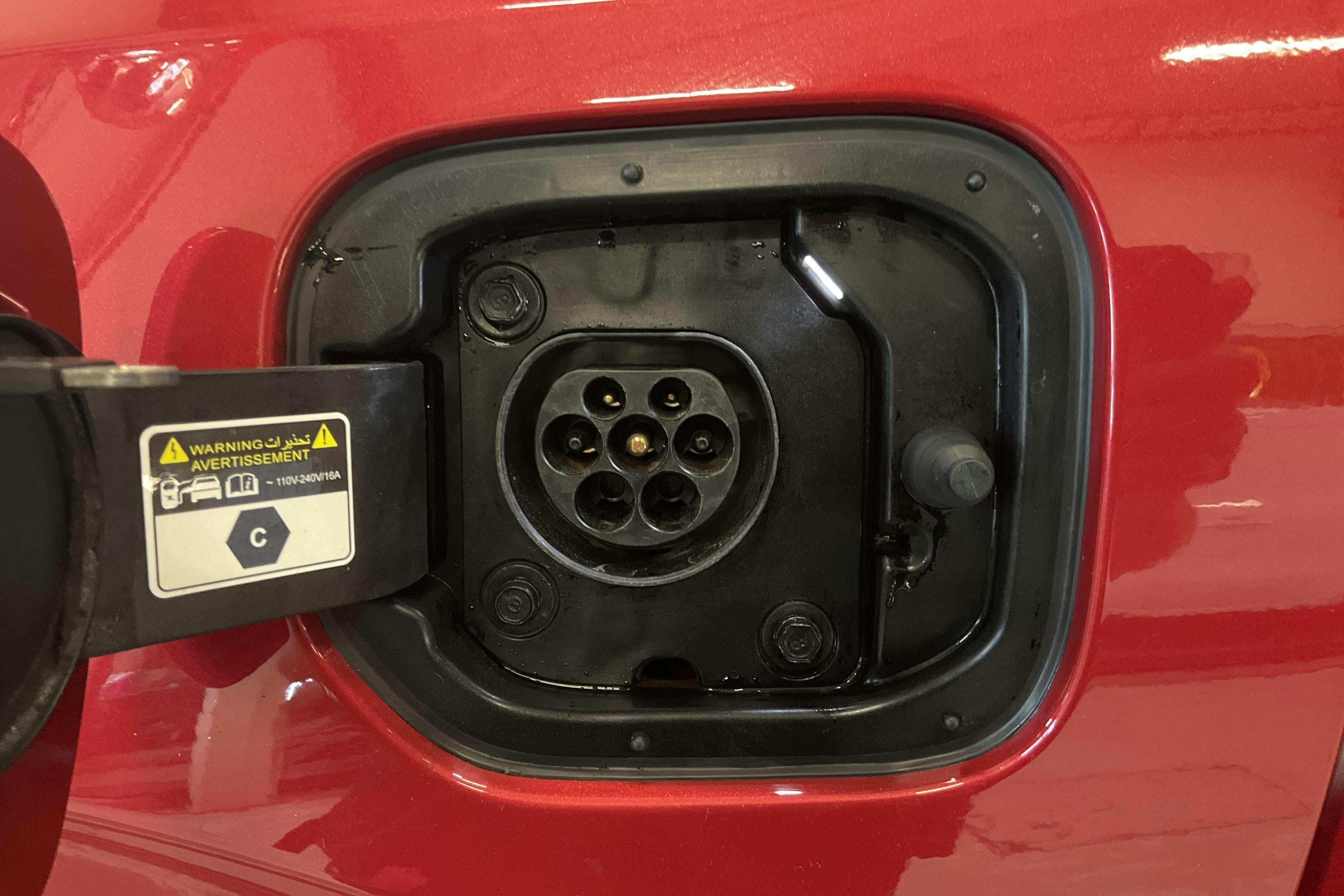 Vehicle Image 16