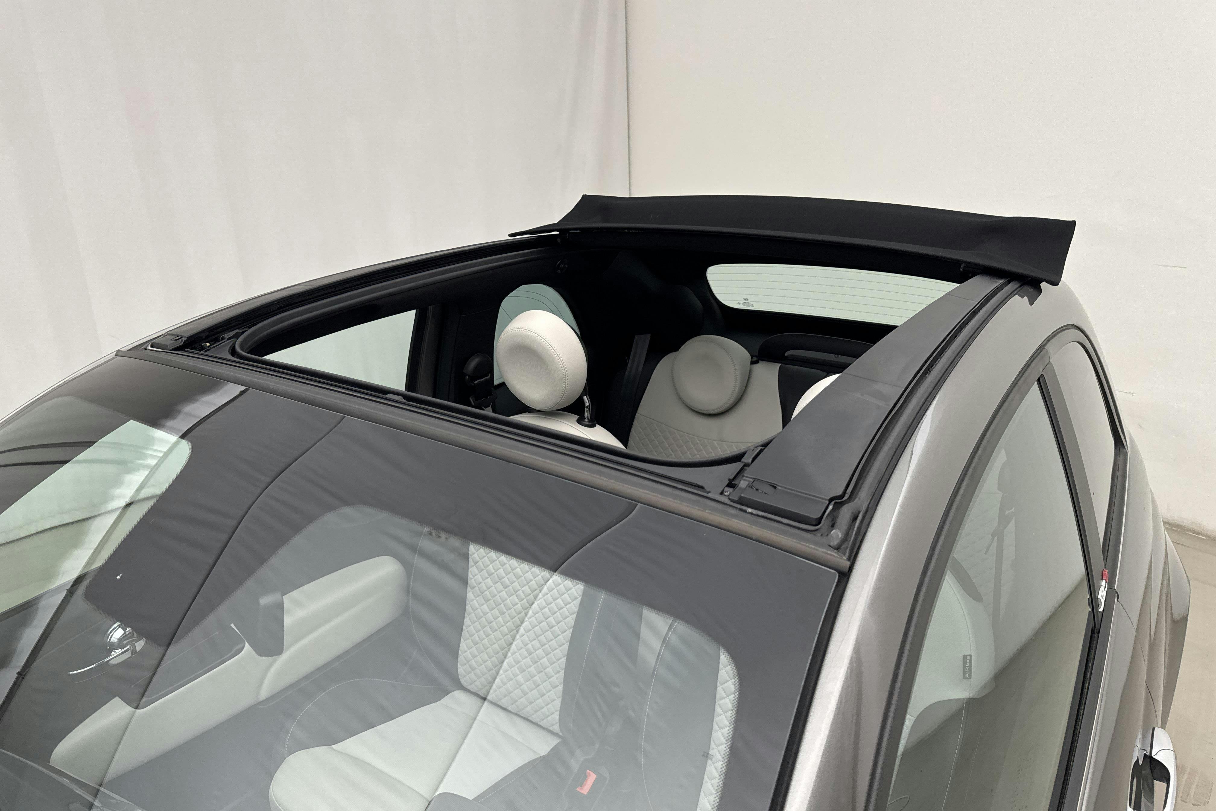 Vehicle Image 19