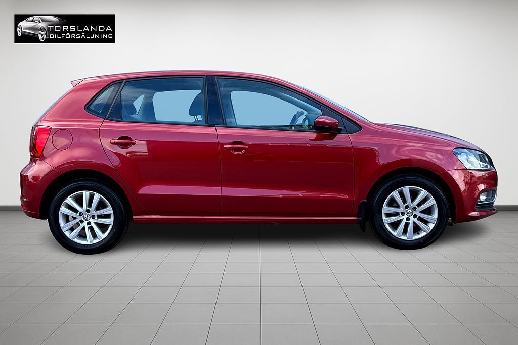 Vehicle Image 6
