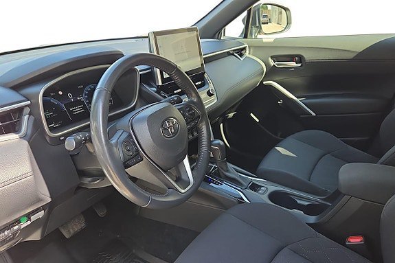 Vehicle Image 11