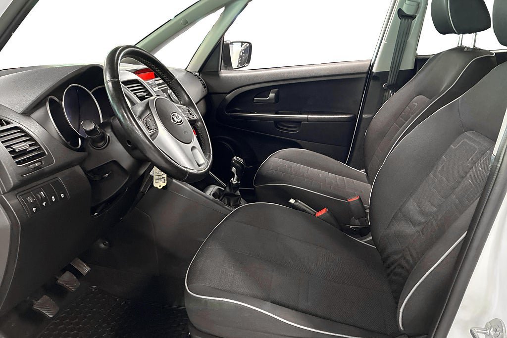 Vehicle Image 13