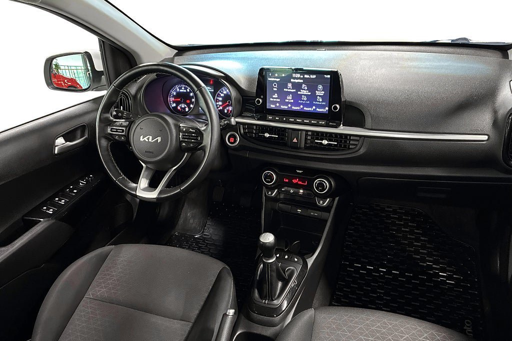 Vehicle Image 15