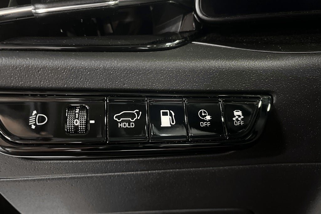 Vehicle Image 24