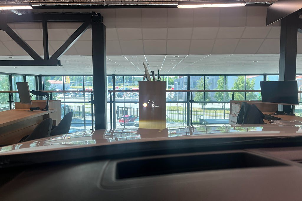 Vehicle Image 30