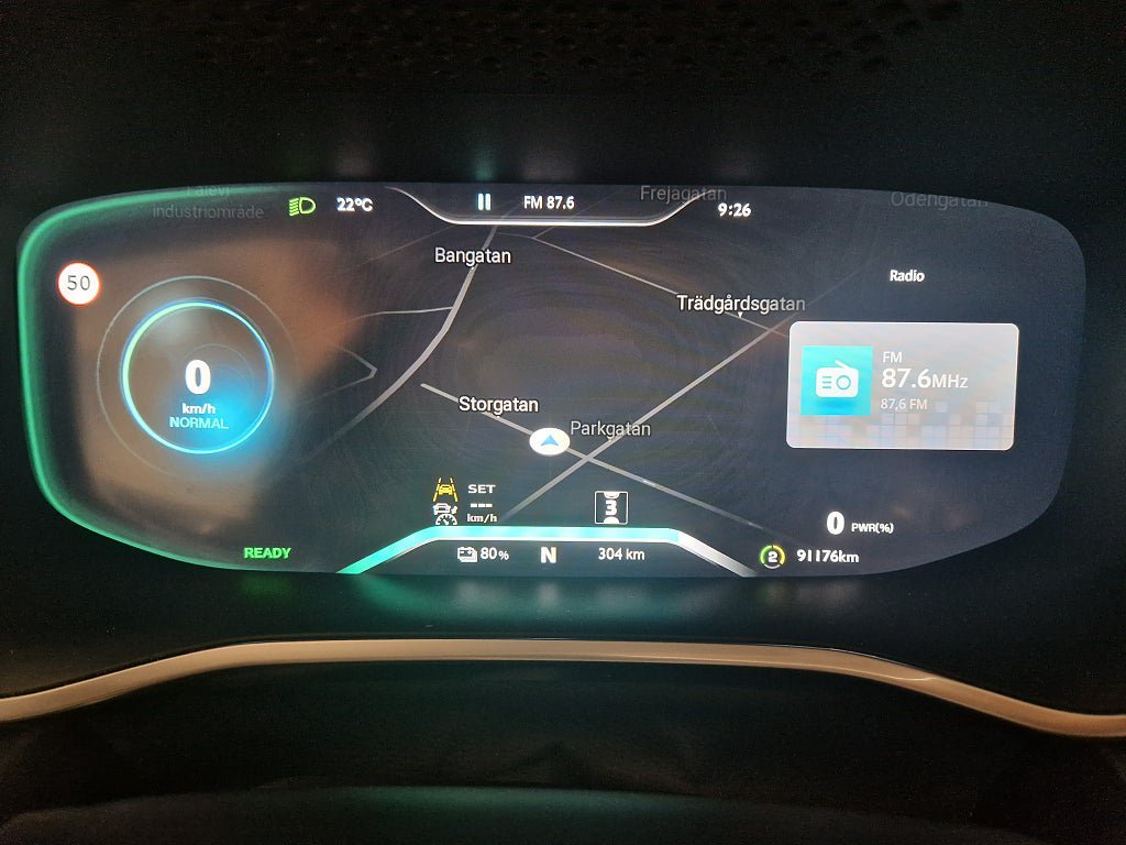 Vehicle Image 16