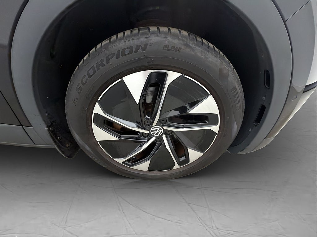 Vehicle Image 37