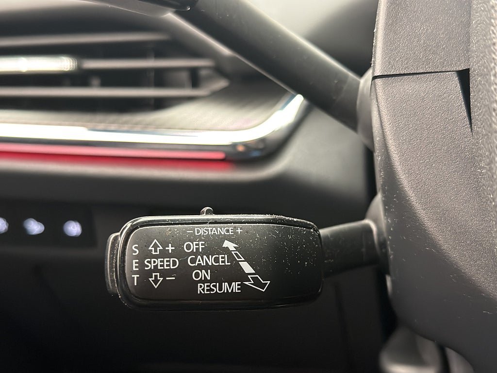 Vehicle Image 29