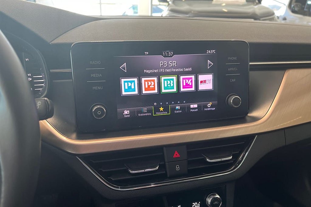 Vehicle Image 13